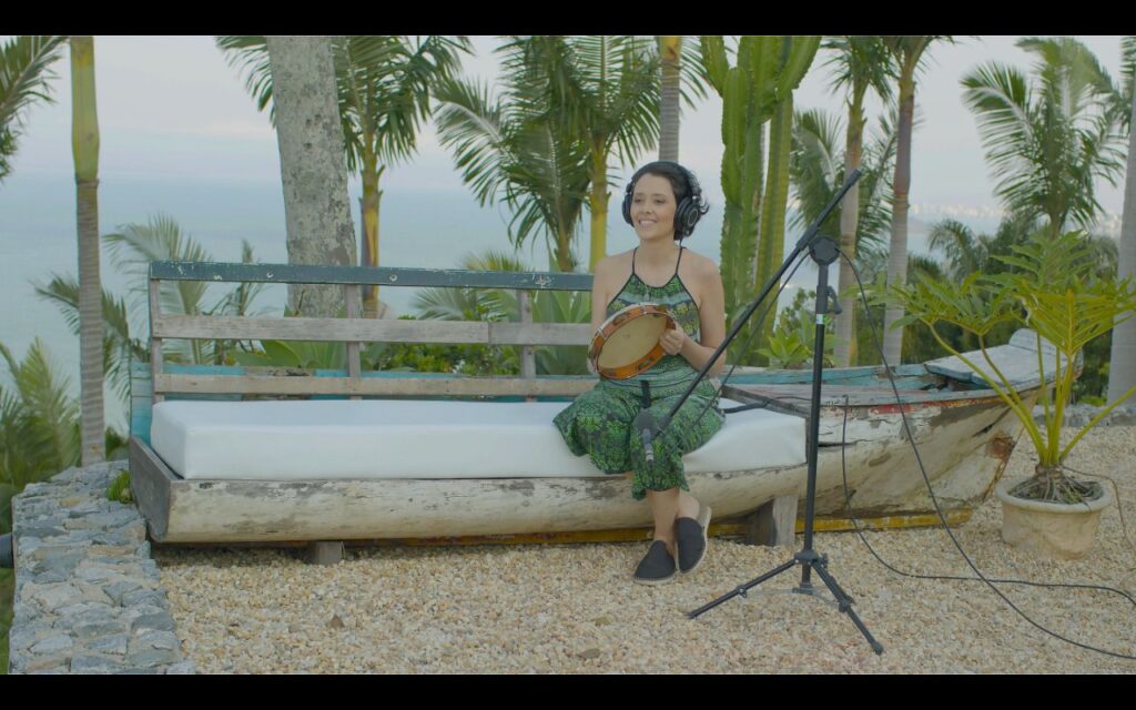 Professora Mayla Iara Valentin